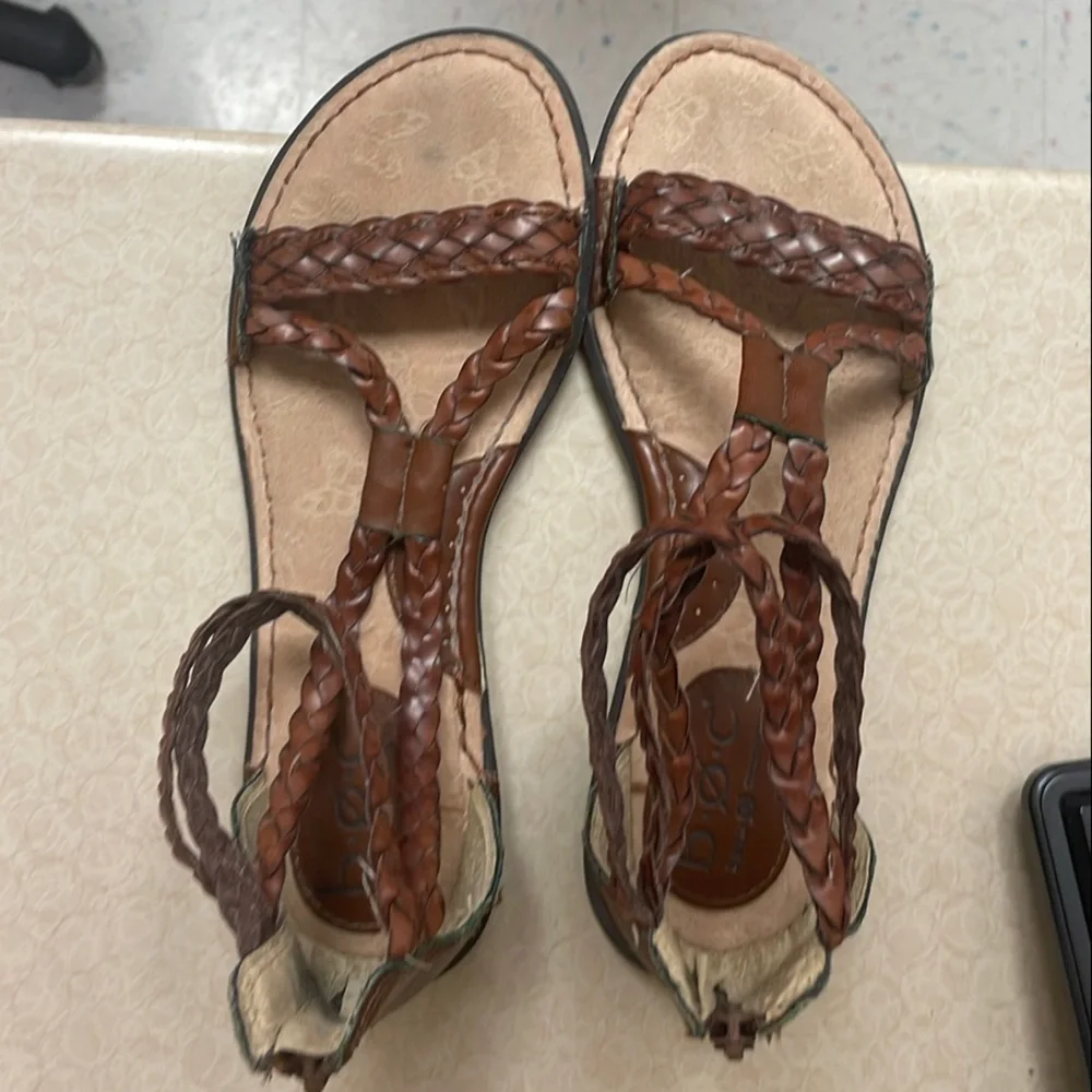 B.O.C Born Concept Brown Braided Leather Flat Sandals women’s Size 6
